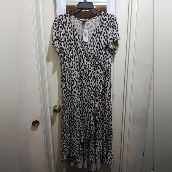 Torrid Plus Size Midi Studio Knit Surplice Wrap Dress - 0X - Picture 4 of 6